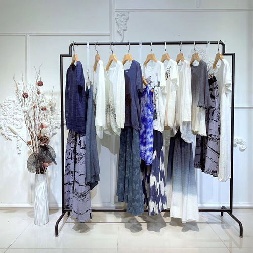 广州石井尾货服装批发市场 星期天尾货服装市场的淘金指南