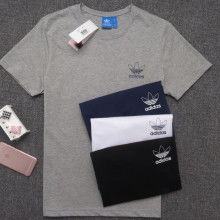 东莞市虎门海迪卡服装店 专业服装服饰批发供应商